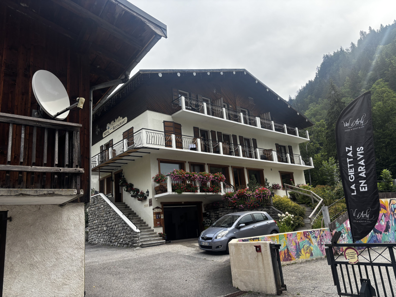 Photo de HÔTEL FLOR'ALPES